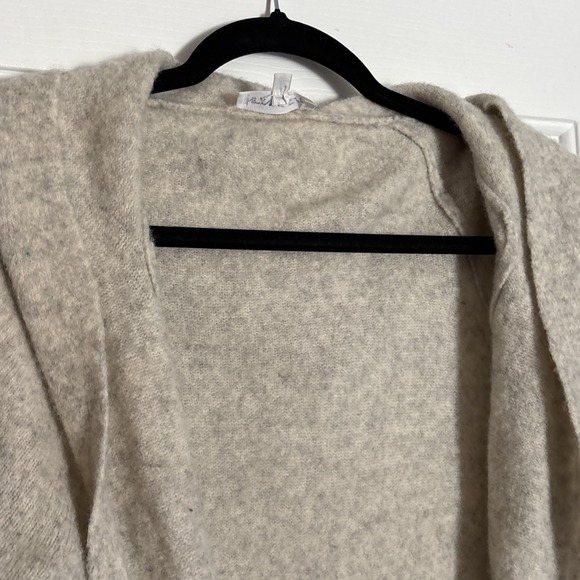 Community Women's Small/S Wool/Yak Blend Cardigan Layer Sweater VGC - Picture 2 of 6